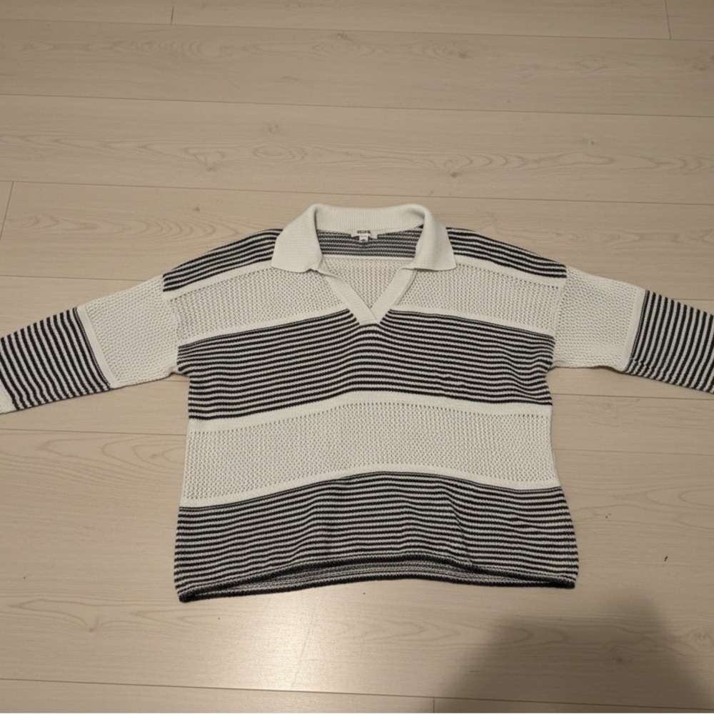 Splendid Black and White Knit sweater spring Top